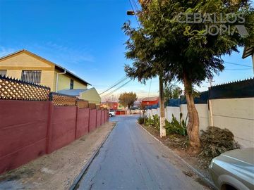 Casa en Venta en EDGARDO GARRIDO 1940