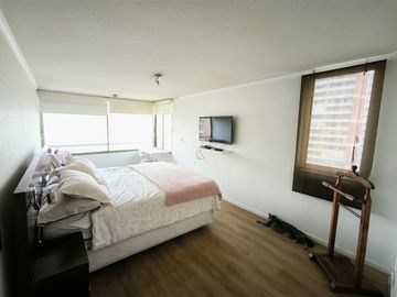 Departamento en Venta en Av. Cristóbal Colón / Sebastián Elcano