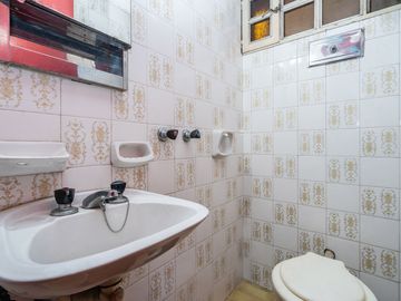 CASA 4 AMBIENTES COCHERA JARDÍN TERRAZA BOEDO