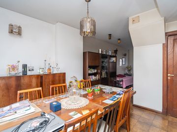 CASA 4 AMBIENTES COCHERA JARDÍN TERRAZA BOEDO