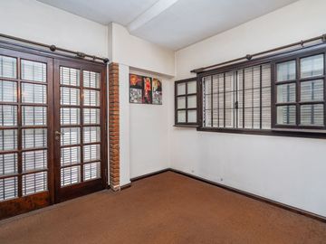 CASA 4 AMBIENTES COCHERA JARDÍN TERRAZA BOEDO