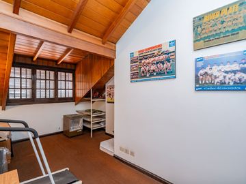 CASA 4 AMBIENTES COCHERA JARDÍN TERRAZA BOEDO
