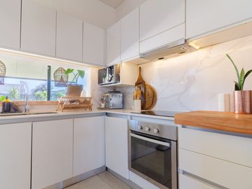 VTA CASA 5 AMB,6 COCHERAS, BºSan Matías EXCELENTE