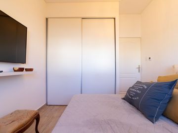 VTA CASA 5 AMB,6 COCHERAS, BºSan Matías EXCELENTE