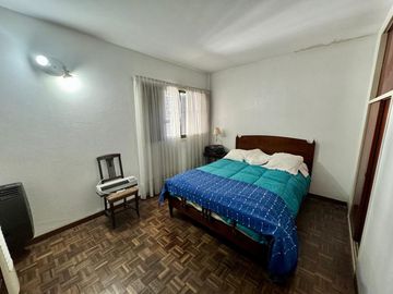 Casa Venta La Plata 4 dormitorios garage y patio