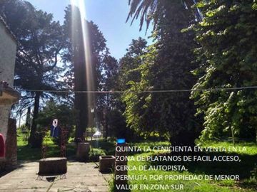 Casa con terreno Quinta calle 40 al 5300 Plátanos