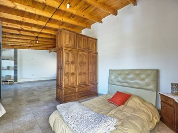 VENTA CASA 4 AMBIENTES C/PISCINA. FINANCIA/PERMUTA