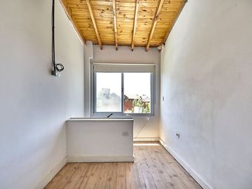 VENTA CASA 4 AMBIENTES C/PISCINA. FINANCIA/PERMUTA