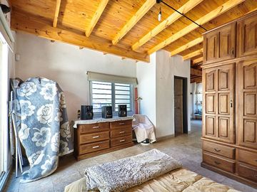 VENTA CASA 4 AMBIENTES C/PISCINA. FINANCIA/PERMUTA