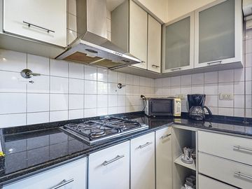 VENTA CASA 4 AMBIENTES C/PISCINA. FINANCIA/PERMUTA