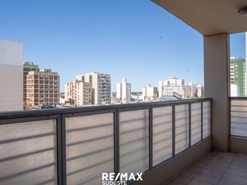 VENTA PISO DE CATEGORIA CENTRO DE BAHIA BLANCA