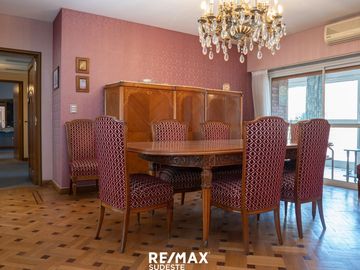 VENTA PISO DE CATEGORIA CENTRO DE BAHIA BLANCA