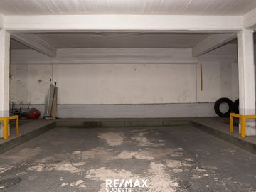 VENTA PISO DE CATEGORIA CENTRO DE BAHIA BLANCA