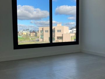 Casa a estrenar Barrio Privado Sto. Tomas, Pilar