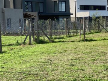 Casa a estrenar Barrio Privado Sto. Tomas, Pilar