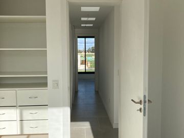 Casa a estrenar Barrio Privado Sto. Tomas, Pilar