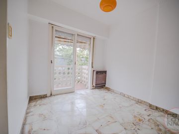 PH en venta con lavadero y terraza propia