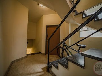 PH en venta con lavadero y terraza propia