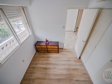 PH en venta con lavadero y terraza propia