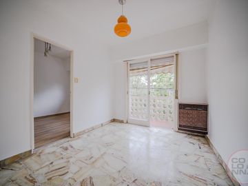 PH en venta con lavadero y terraza propia