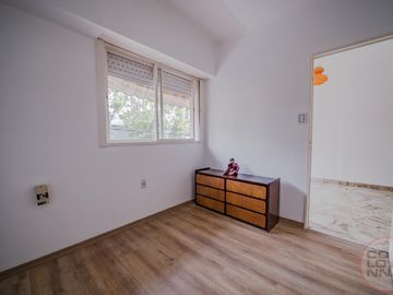 PH en venta con lavadero y terraza propia