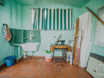 PH en venta con lavadero y terraza propia