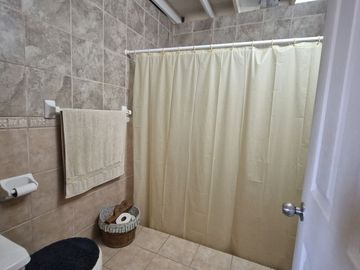 Venta de Casa de 1 nivel en Praderas del Ciprés.