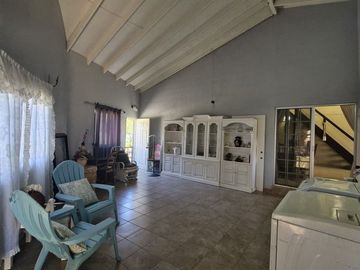 Venta de Casa de 1 nivel en Praderas del Ciprés.