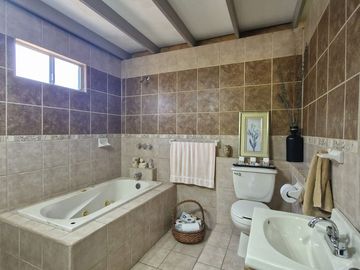 Venta de Casa de 1 nivel en Praderas del Ciprés.