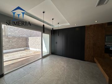 Espectacular casa en Bosque Real