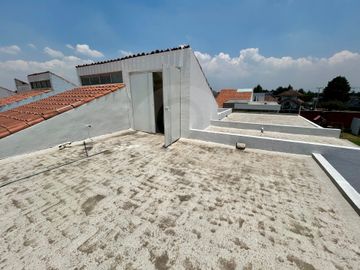 Amphitrite Casa en venta en Llano Grande