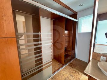 Amphitrite Casa en venta en Llano Grande
