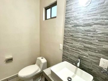 ST RENTA DE CASA DE LUJO EN ALAMO SUR SANTIAGO