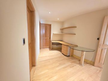 Vendo Exclusivo Departamento en el Malecón de la Reserva – Miraflores