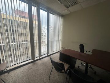 VENTA PISO COMPLETO OFICINA 650M2 EDIF CALLE 9 DE OCTUBRE (JLR)