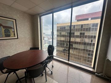 VENTA PISO COMPLETO OFICINA 650M2 EDIF CALLE 9 DE OCTUBRE (JLR)