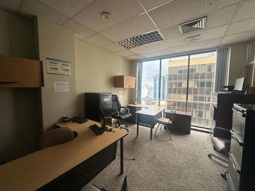 VENTA PISO COMPLETO OFICINA 650M2 EDIF CALLE 9 DE OCTUBRE (JLR)