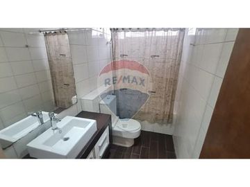 Hermoso y amplio Loft! + Estac.y bod. pasos metro