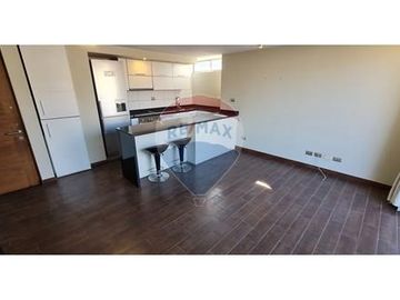 Hermoso y amplio Loft! + Estac.y bod. pasos metro