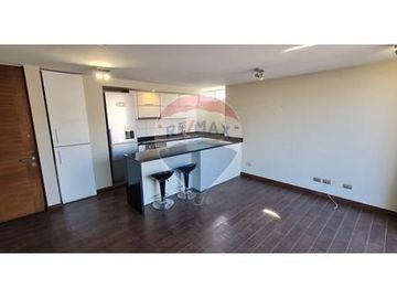 Hermoso y amplio Loft! + Estac.y bod. pasos metro