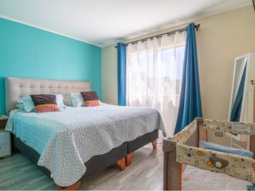 Hermosa casa en venta Cond Prados de Buin