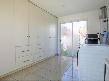 Hermosa casa en venta Cond Prados de Buin