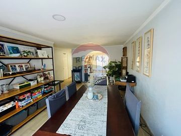Casa esquina en venta, Conchalí.