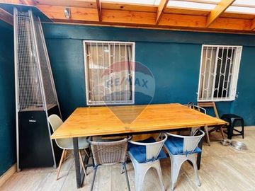Casa esquina en venta, Conchalí.