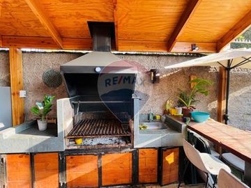 Casa esquina en venta, Conchalí.