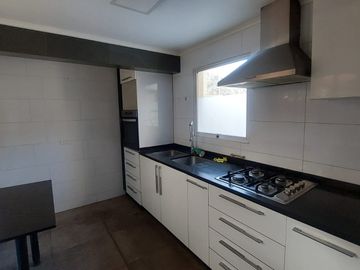 CASA EN PJE PUENTE MANSO (3D-3B) - VALLE LO CAMPINO, QUILICURA