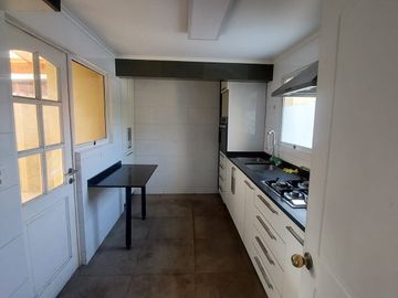 CASA EN PJE PUENTE MANSO (3D-3B) - VALLE LO CAMPINO, QUILICURA