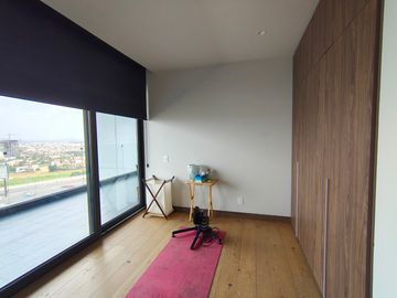 Venta de departamento Torre Sadro, zona Atlixcayotl, Puebla