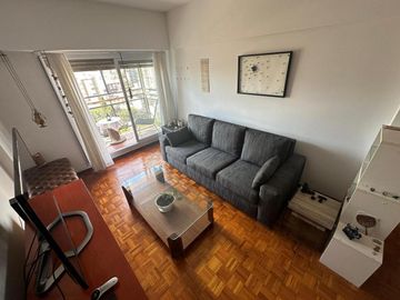 VENTA DEPARTAMENTO 3 AMBIENTES  DEPENDENCIAS COCHERA
