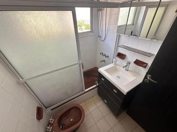 VENTA DEPARTAMENTO 3 AMBIENTES  DEPENDENCIAS COCHERA